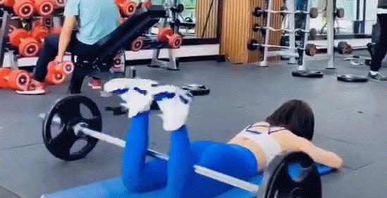 抖音最火身材摆锤,抖音臀腿挑战