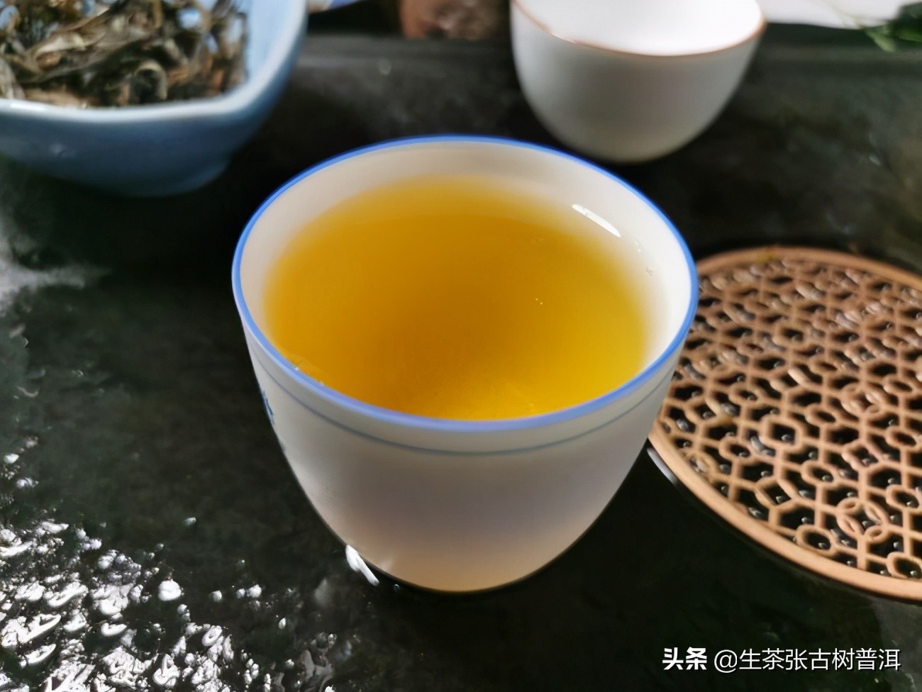 普洱茶发霉了怎么办?有什么方法解决?发霉的普洱茶可以喝吗?