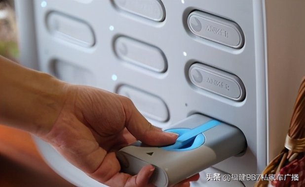 急死！福州黄小姐租完充电宝后欲哭无泪：“我太难了”