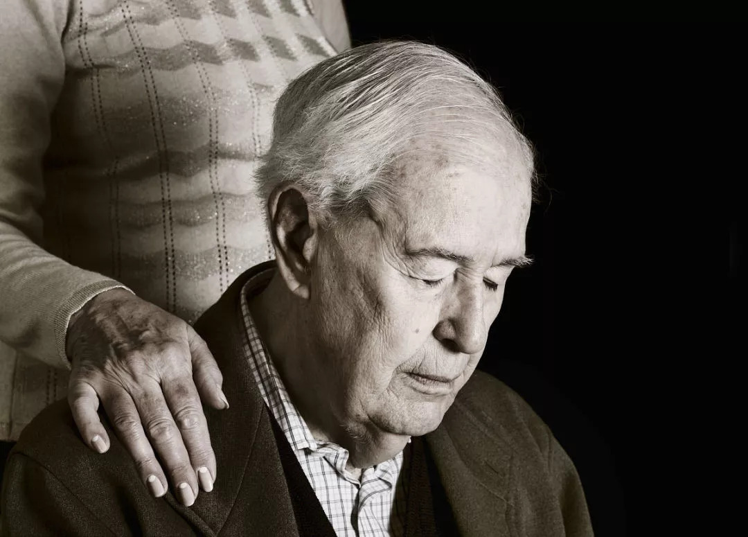 老年痴呆竟然可以治愈,老人痴呆症世界上有解决的吗