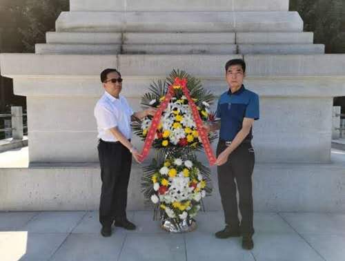 英烈革命精神永传承,致敬英烈红色经典