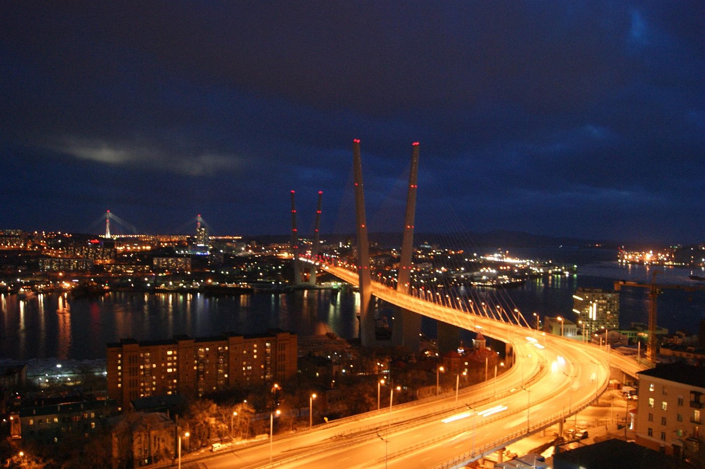利路修家乡是俄罗斯哪里,海参崴的历史及旅游景点