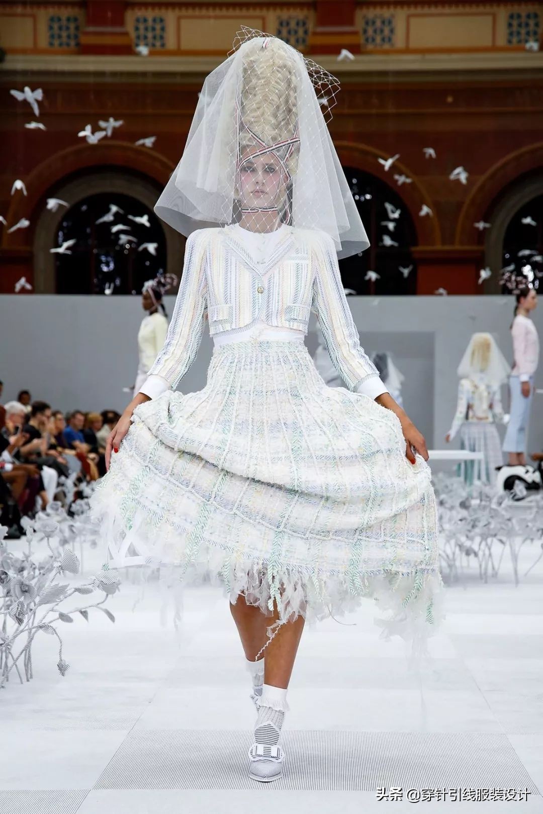 thombrowne西装全身搭配,thombrowne西装上身效果