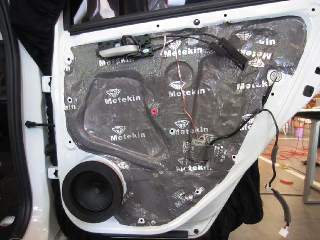 本田飞度音响有必要改吗,汽车音响到底要不要改装