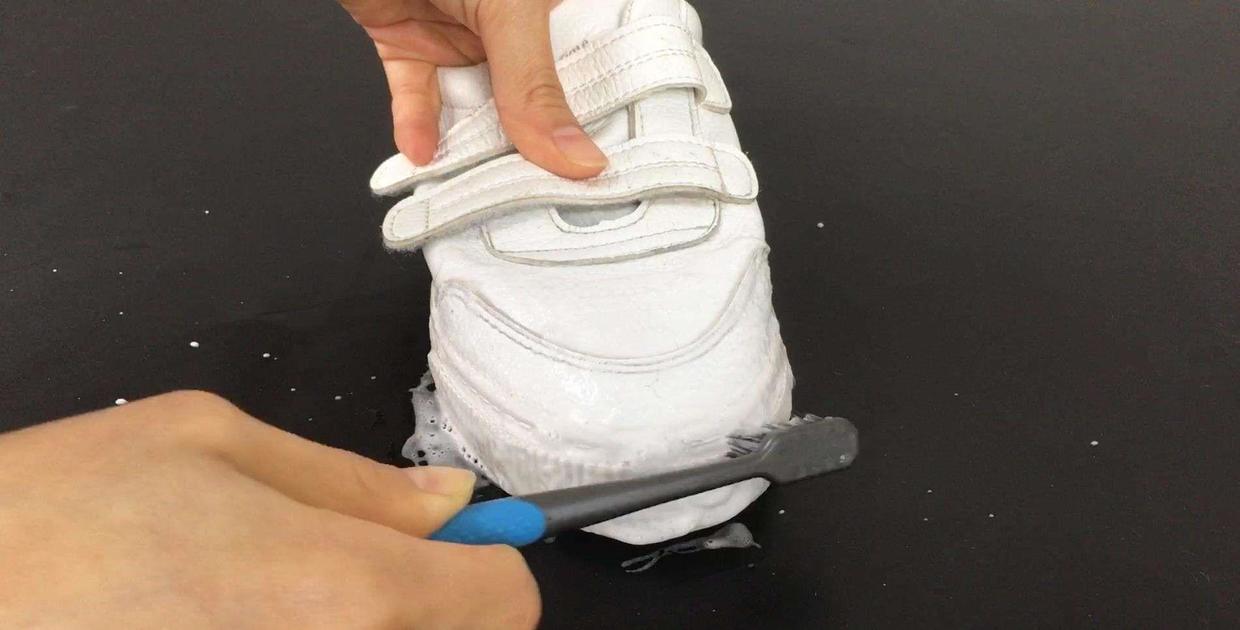 一次性马桶刷家用无死角清洁,废旧牙刷清洁妙用