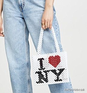 现在流行单品,女生自以为很潮却很土的单品