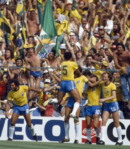 世界足坛十大最强阵容,天下足球十大梦幻三人组