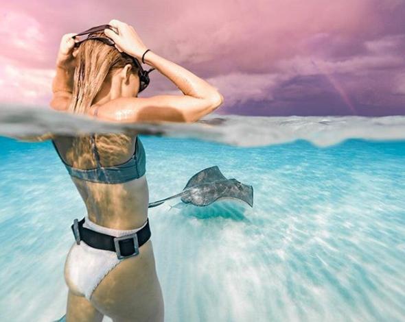 自由潜水水下痛苦憋气,自由潜水比水肺安全吗