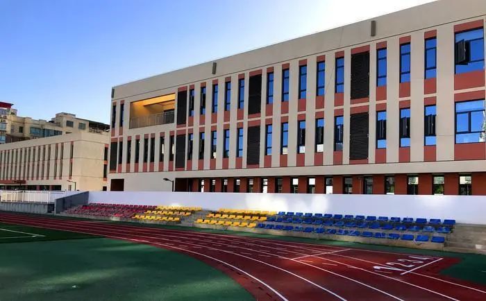 报民办和公办的学校有什么区别,报民办大学的多不