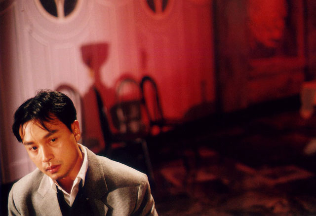 陈凯歌代表作是什么,陈凯歌执导张国荣巩俐周迅出演