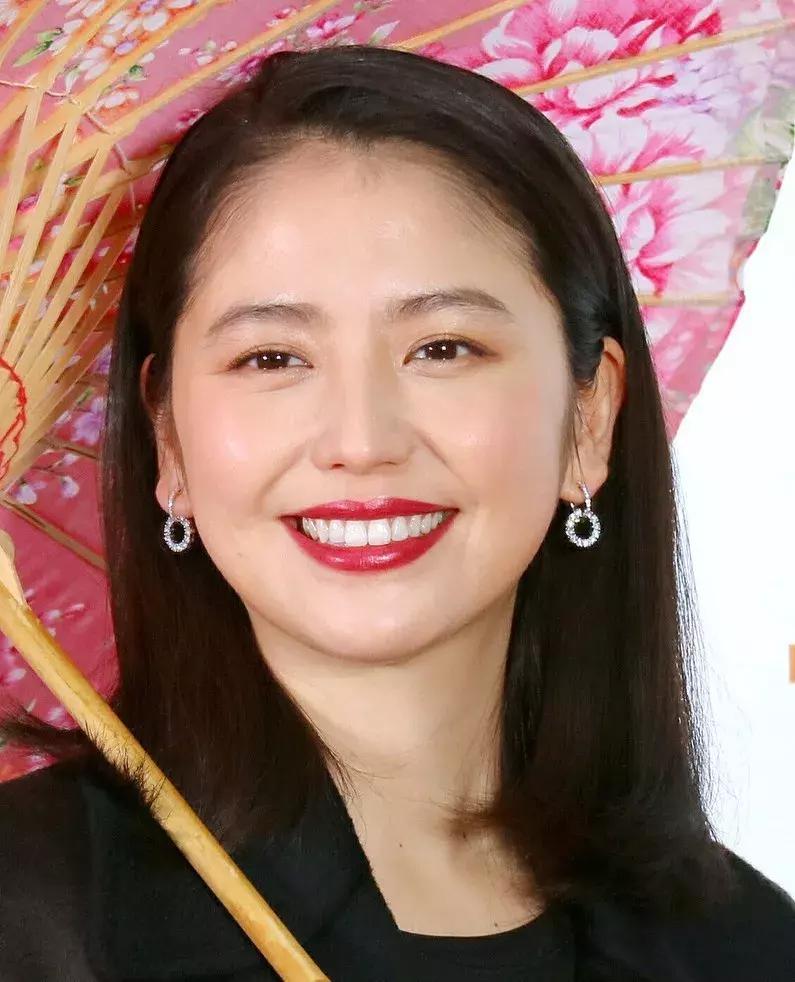 大笑不会长皱纹的方法,大笑没有法令纹