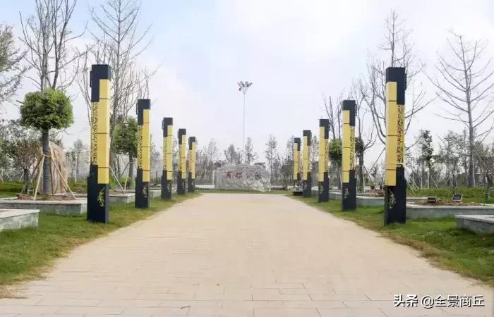 三条河交汇的地方,三条河流交汇处