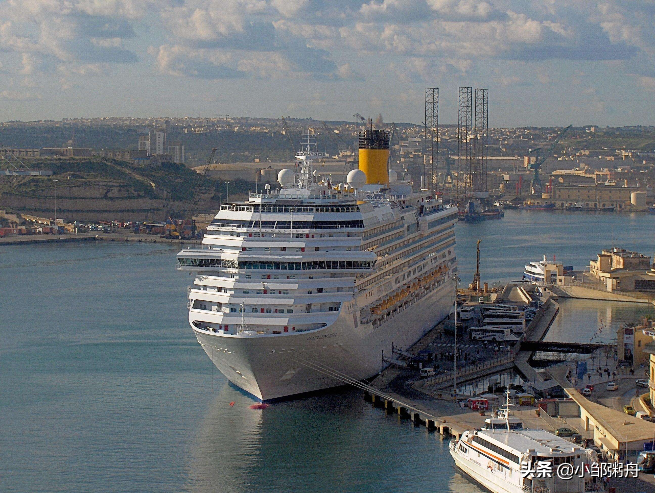 科斯塔德里齐奥萨号航行,世界上最长的游轮海洋绿洲号