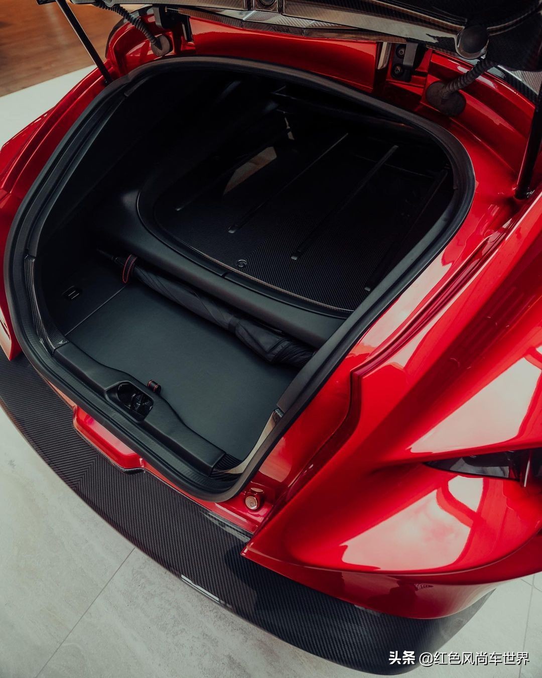 阿斯顿马丁最美外观,阿斯顿马丁写真