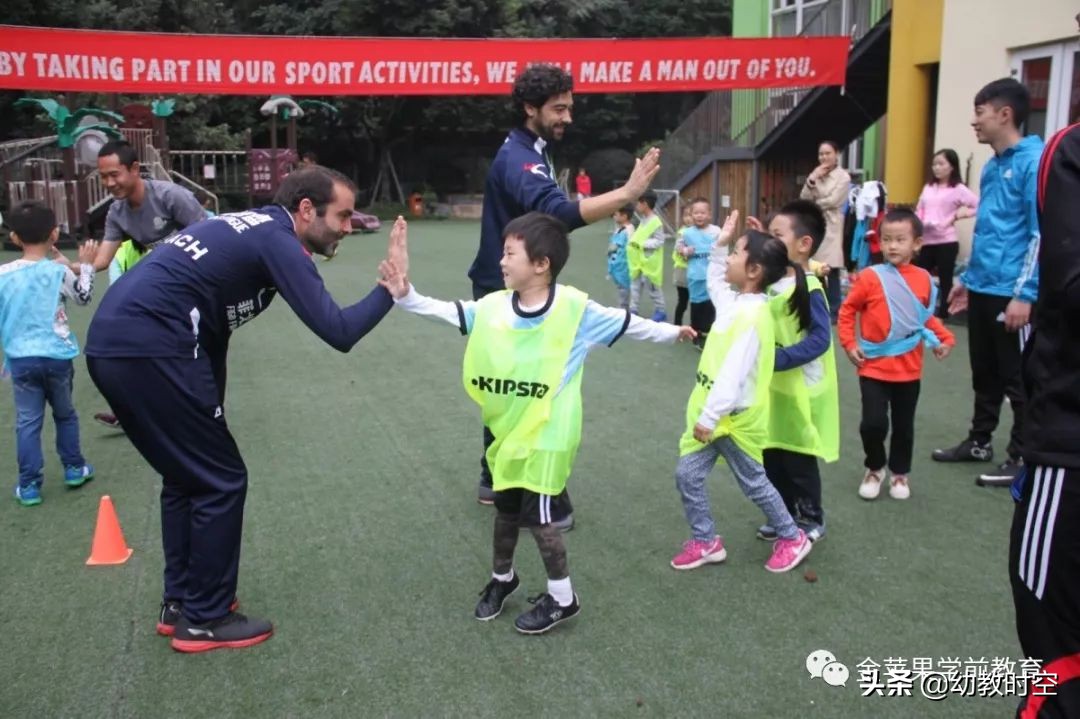 幼稚园思维训练,仪式感满满的幼儿园户外