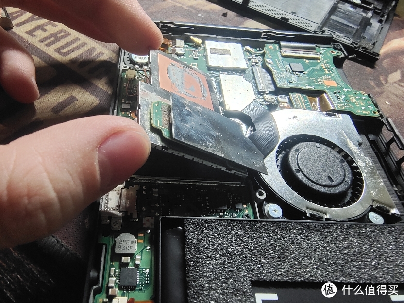 switcholed硬壳怎么拆,switch拆机清灰换硅脂有效果吗