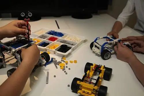 JO哥上了火出宇宙的“乐高课”后，我觉得上当了……