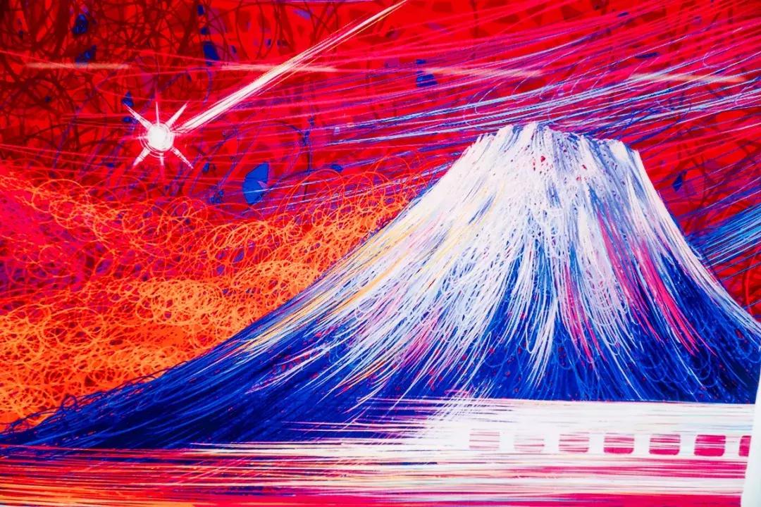 岡本广告进地铁站，被市民投诉“有伤风化”?