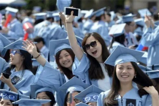 10万块钱一张机票,赴美留学10万元机票