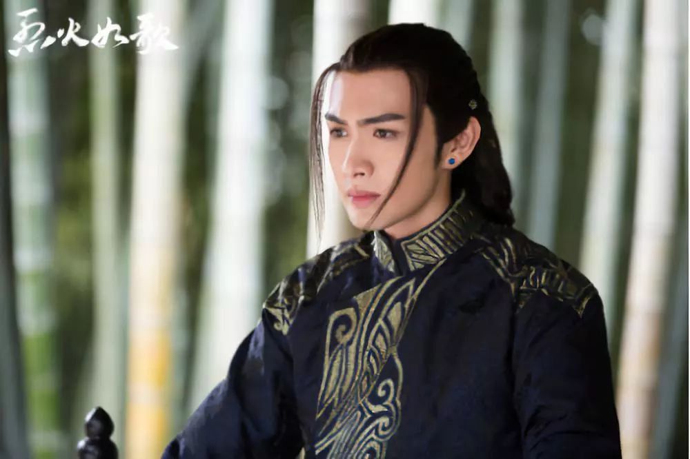 司藤和秦放现实中是什么关系,司藤和秦放中间经历了什么