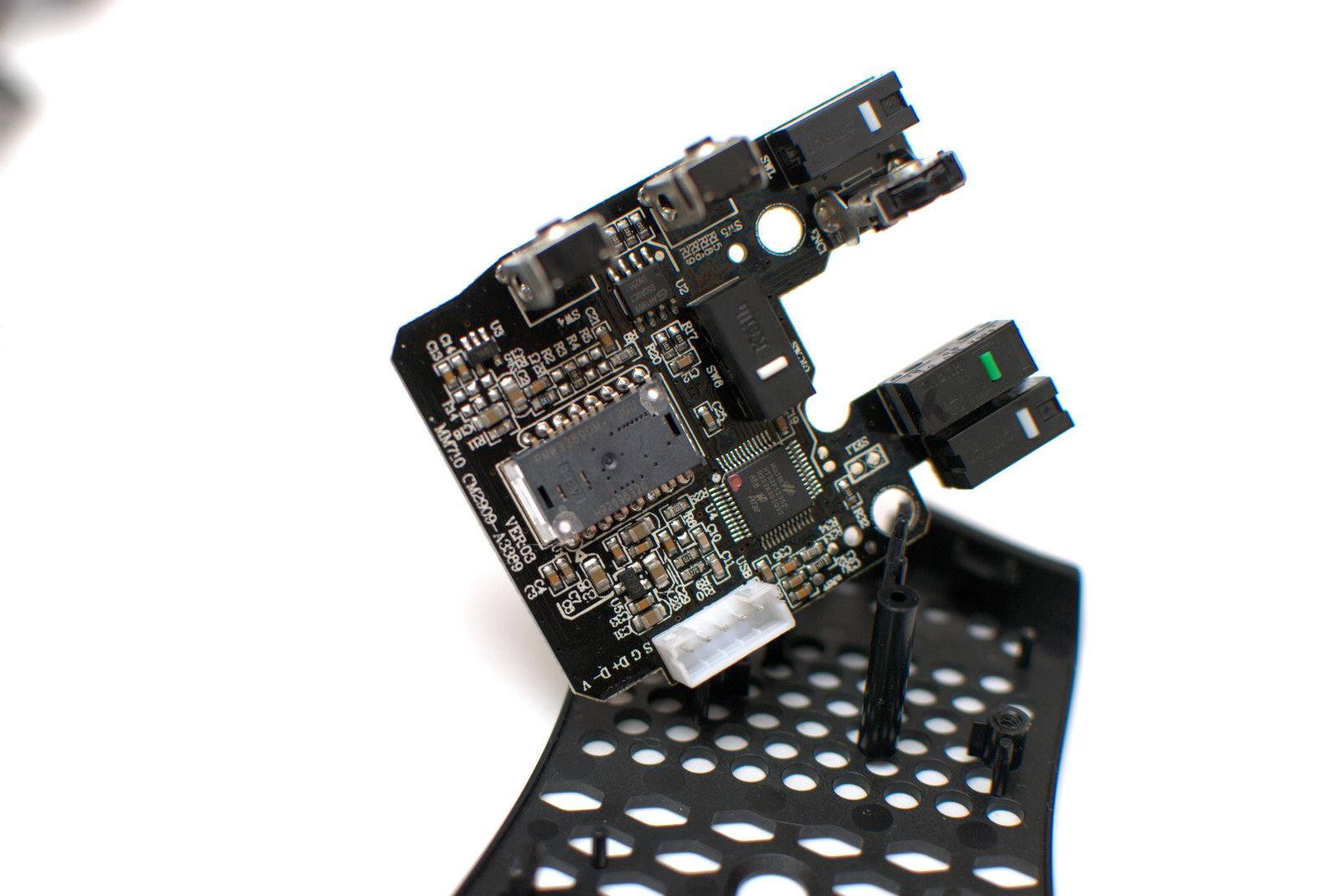 酷冷至尊鼠标mm710评测,酷冷至尊鼠标mm711和710