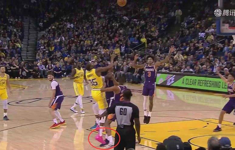 杜兰特崴脚倒地,杜兰特崴腿