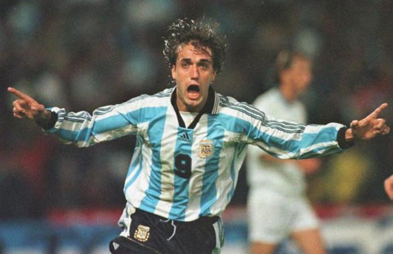 偶像挺住，舒马赫未醒巴蒂险截肢C罗前辈命悬一线，科比挚友堕落