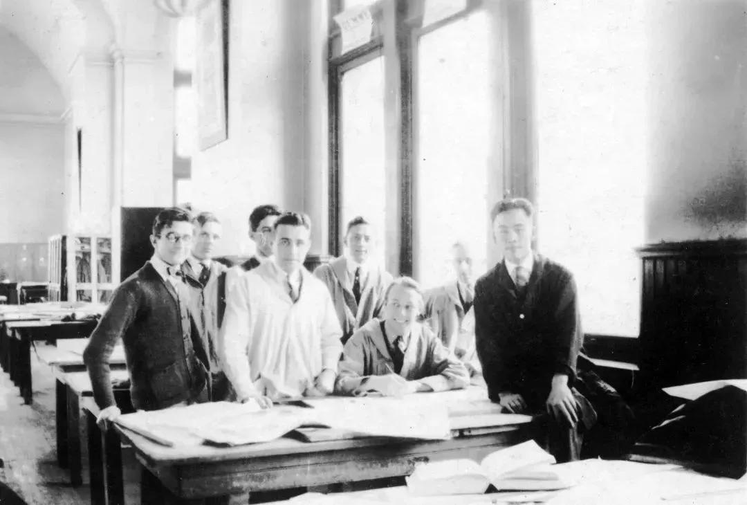 杨廷宝先生诞辰一百周年纪念文集,杨廷宝故居纪念馆