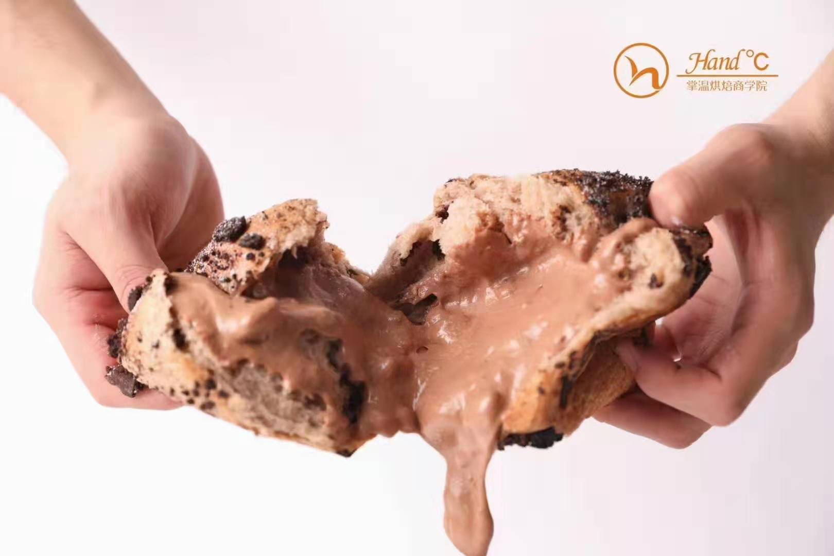 怎么让吐司切面有光泽感？面包的胶化反应到底如何掌控？