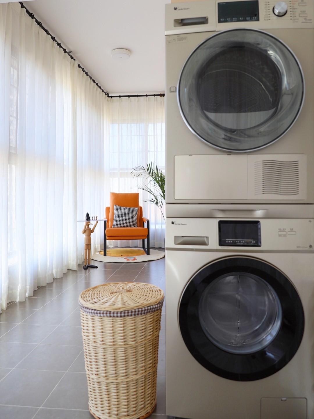 新烘干机有焦臭味怎么办,烘干机烘久有异响