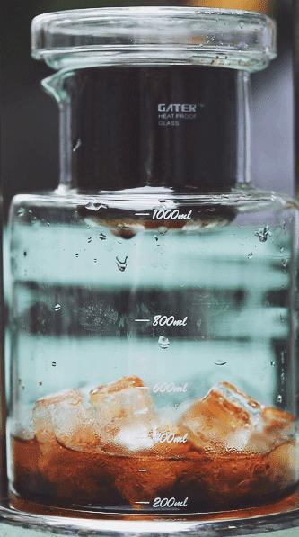 岭南天地的「不务正业」咖啡店，专出“渣男渣女”