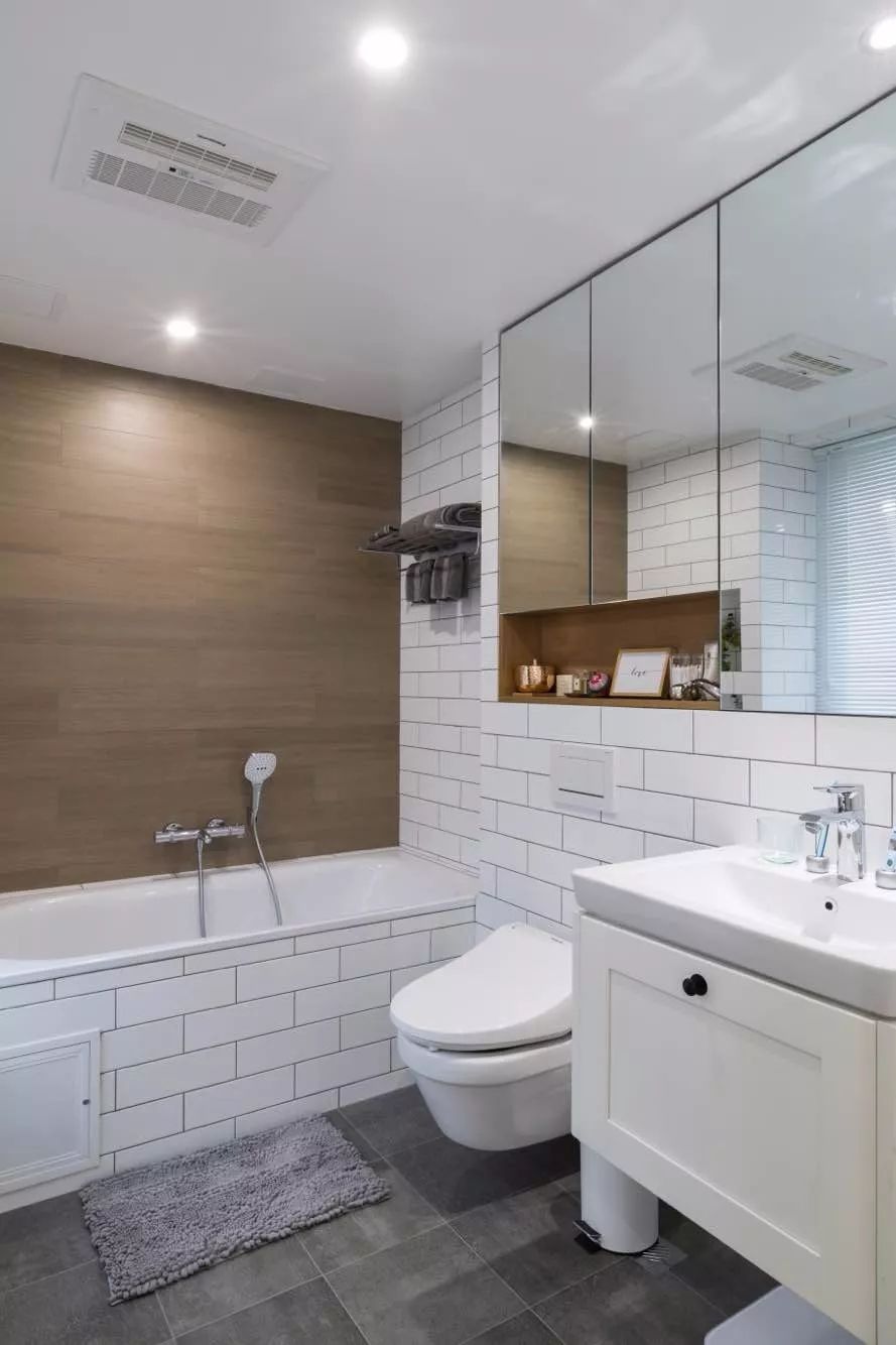 壁挂马桶卫生间装修效果图,恩仕壁挂马桶卫生间