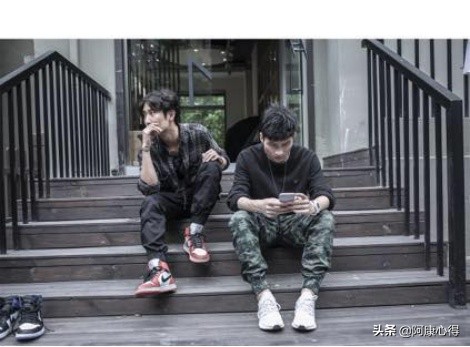 一个长得丑的男生，怎样才能全方位地变帅，改造自己？