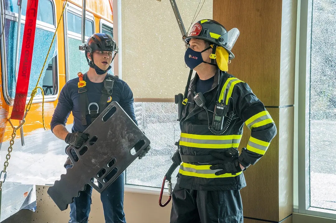 21年评分最高的电视剧,先看旺达幻视还是先看猎鹰与冬兵