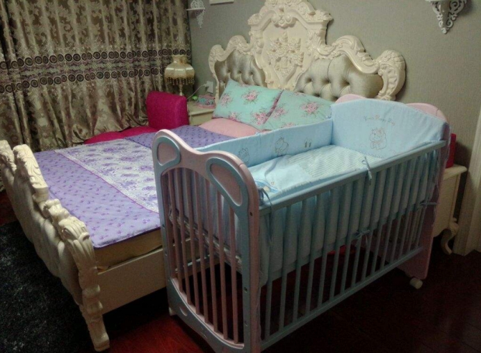 卧室没有床头柜如何布置,卧室没有床头柜怎么办