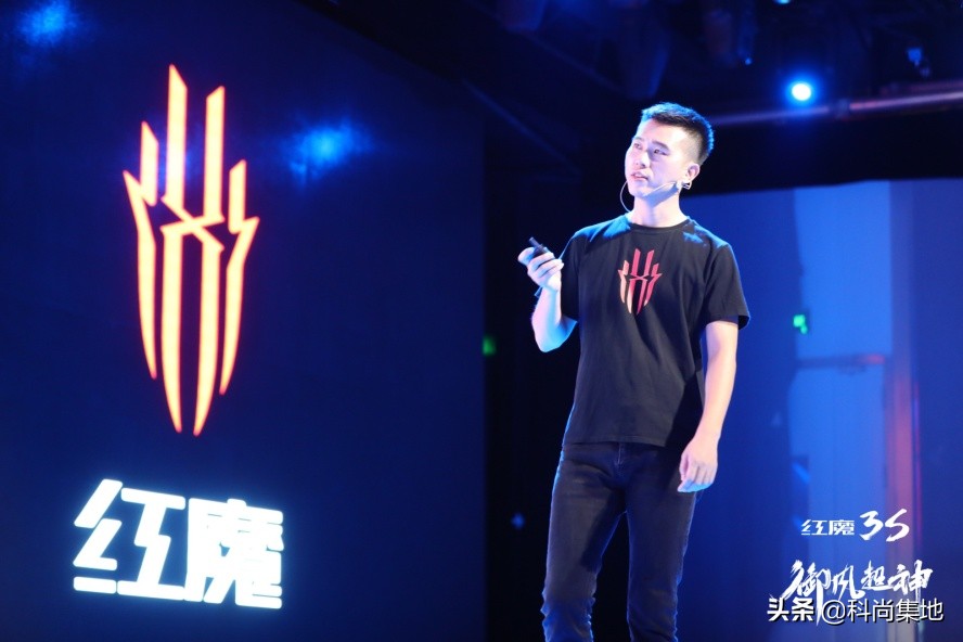 红魔游戏手机3发布会,梦想中的游戏手机红魔3开箱测评