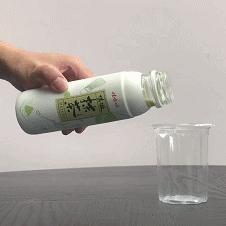 这20+款新饮品，我们喝出了打屁虫、清新剂、中药丸的味儿……