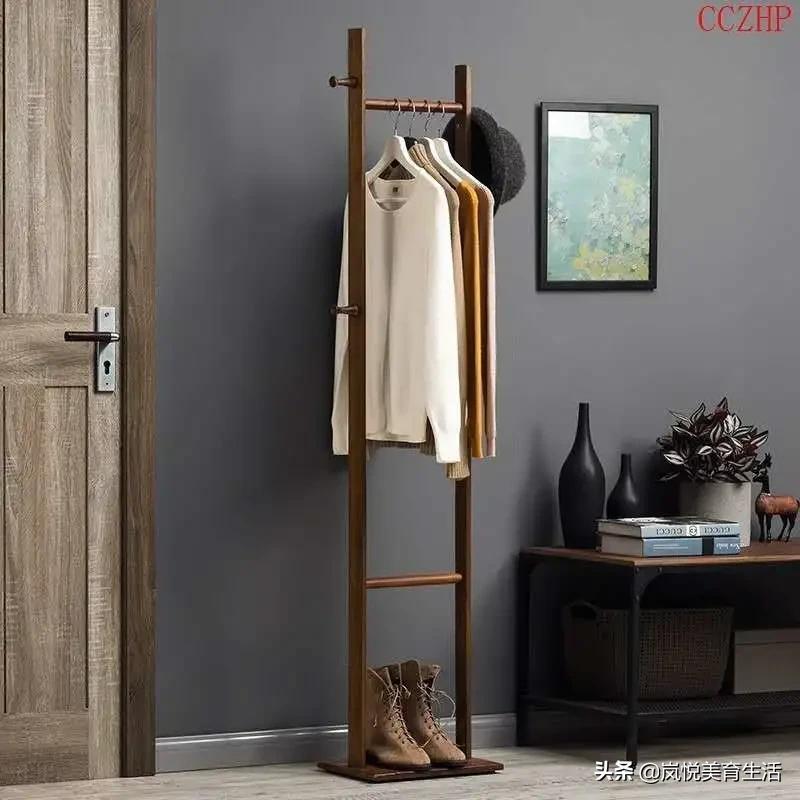 沙发上乱扔衣服,沙发上的衣服乱放怎么办