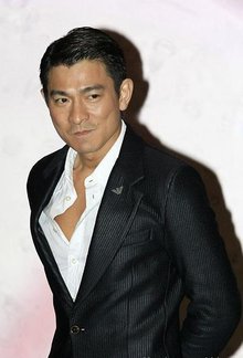 华仔不老,华仔从年轻变老