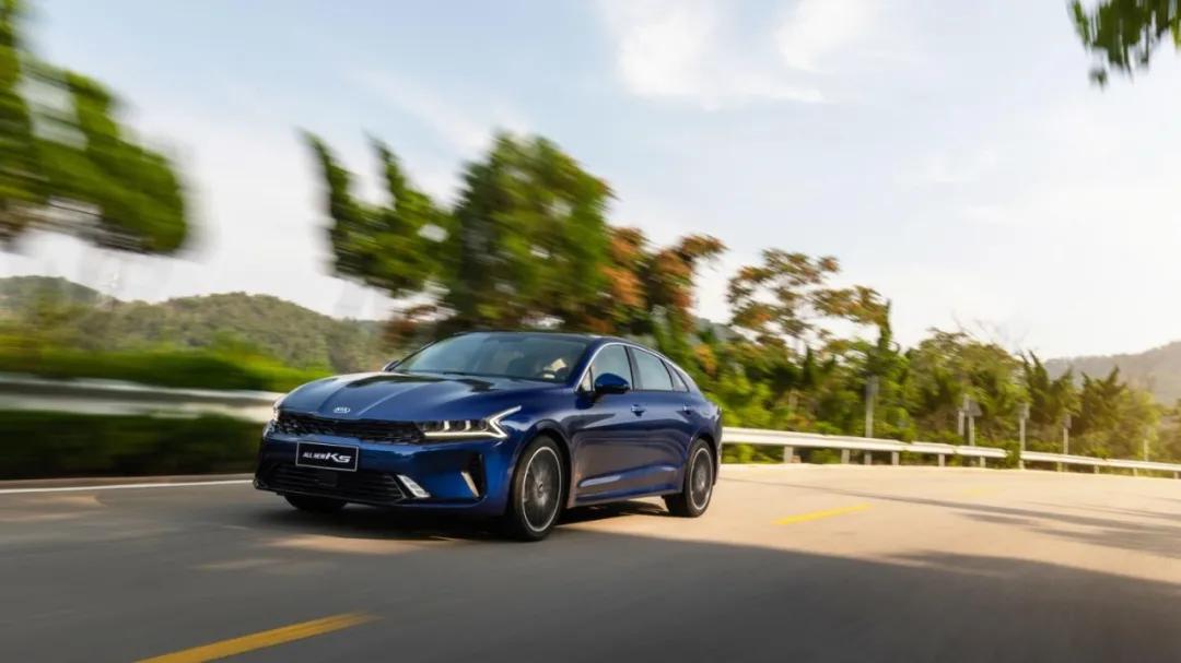 雪铁龙凡尔赛c5x是扭力梁吗,法系车凡尔赛c5x试驾感受