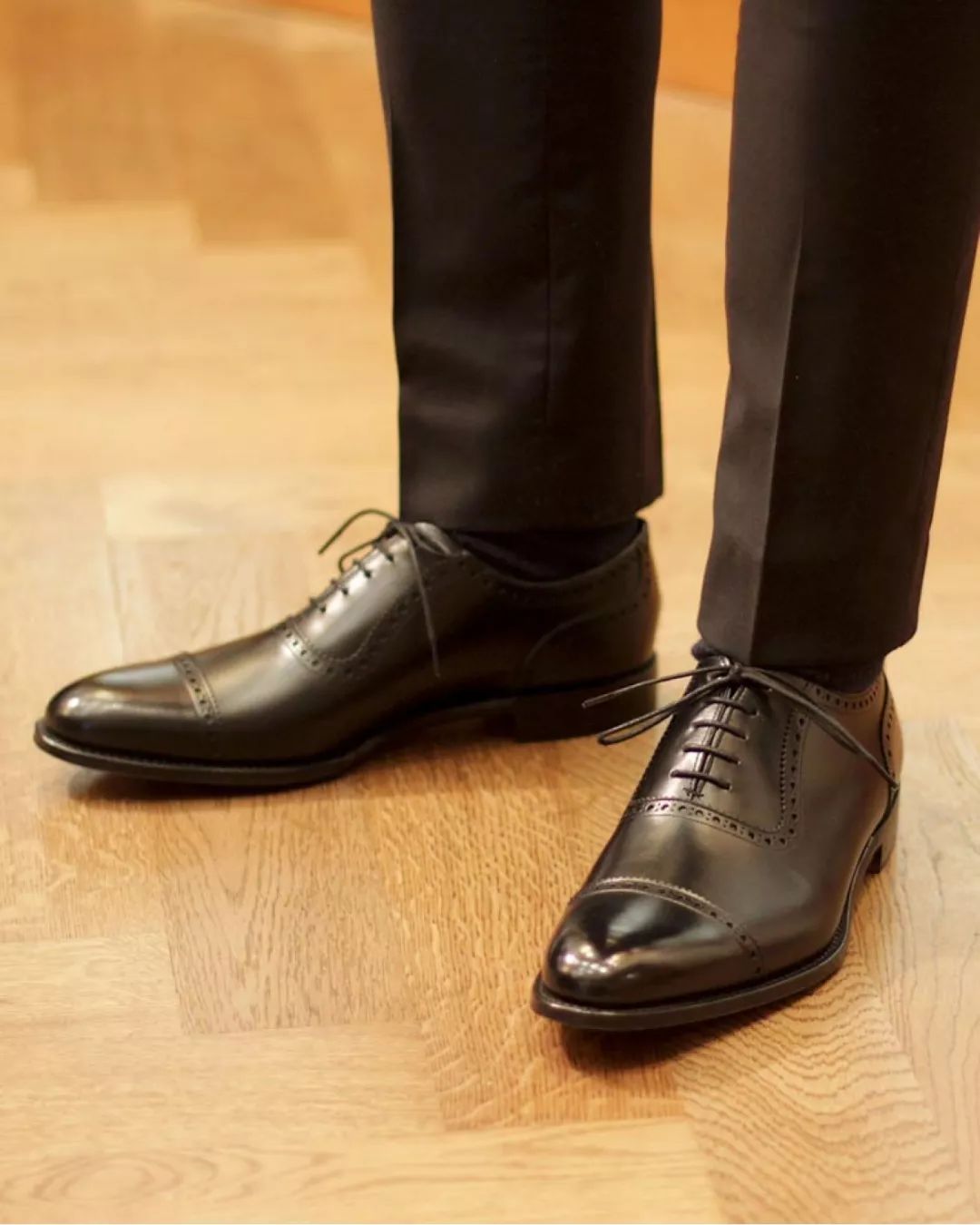 刚入职场的建议50个,初入职场95后10款皮鞋