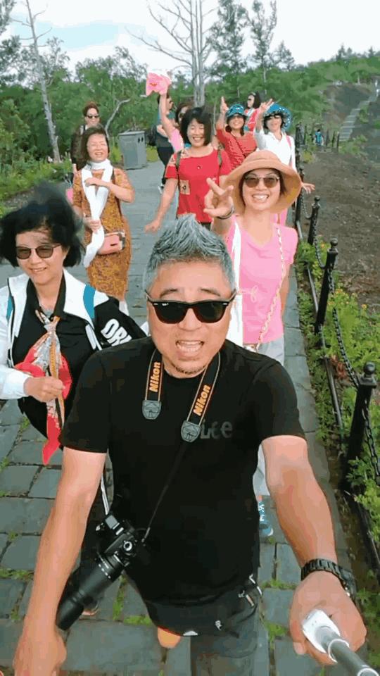 几个闺蜜自驾游的视频,一群闺蜜旅行视频