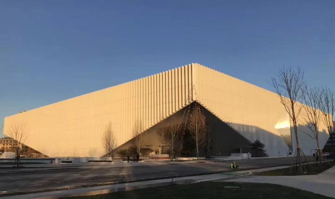 央视大楼设计特点地标式建筑,央视大厦建筑史