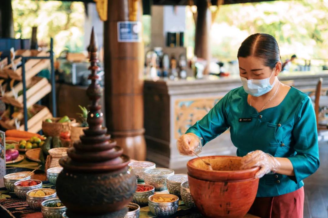 西双版纳蓝孔雀江景主题酒店,西双版纳告庄双景酒店攻略