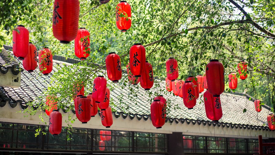 华侨城瀑布酒店房+餐+票，全部只要499！景区VIP通道免排队等你来