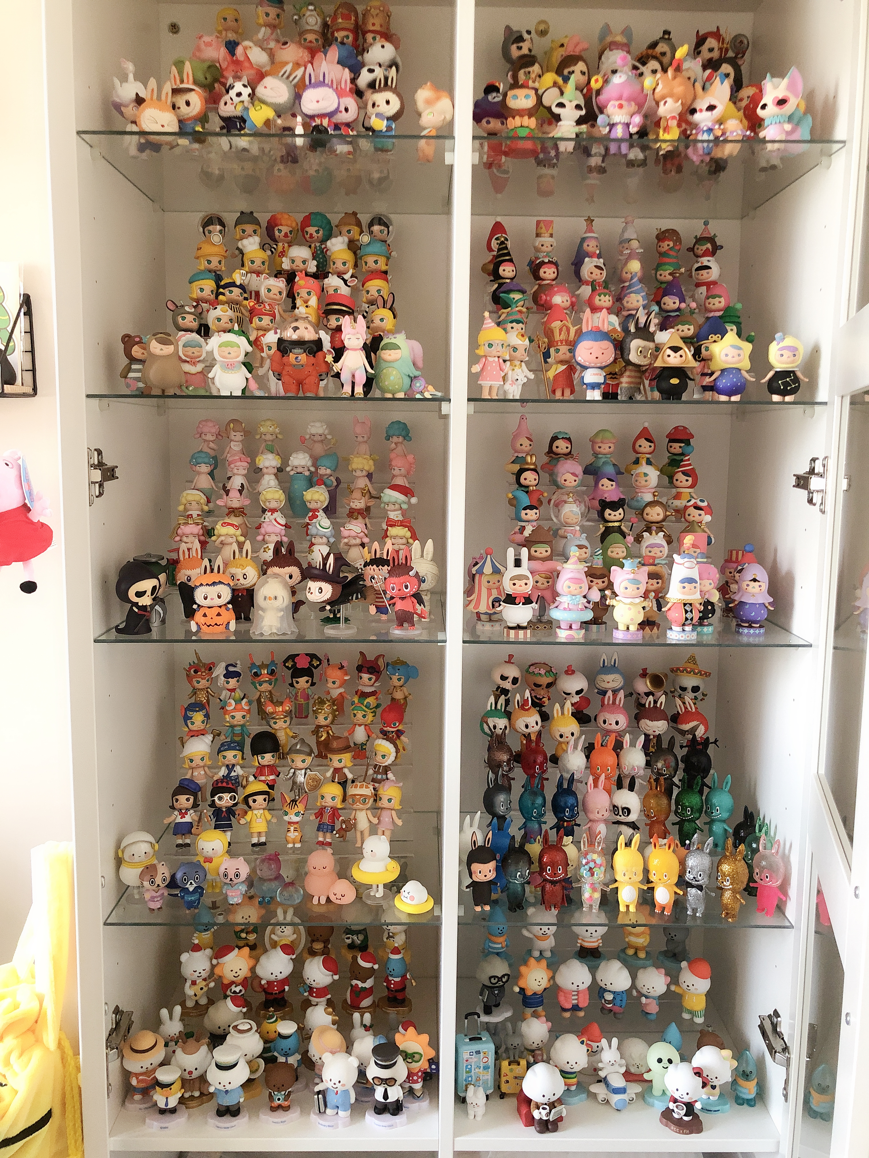 炒鞋之后开始炒盲盒,炒鞋子又炒盲盒