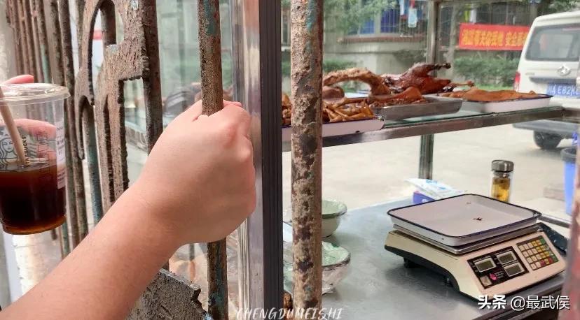 成都这些小店要关门的话，好多人会哭的！