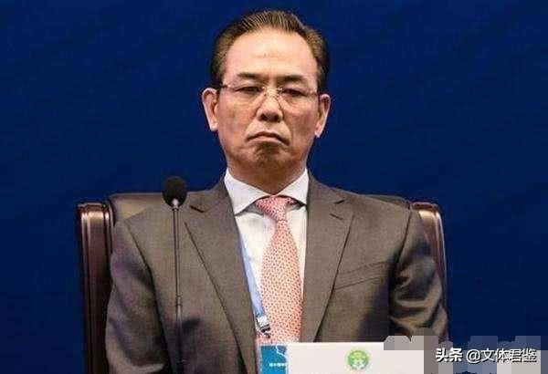 国足排名下滑,国足下滑世界排名