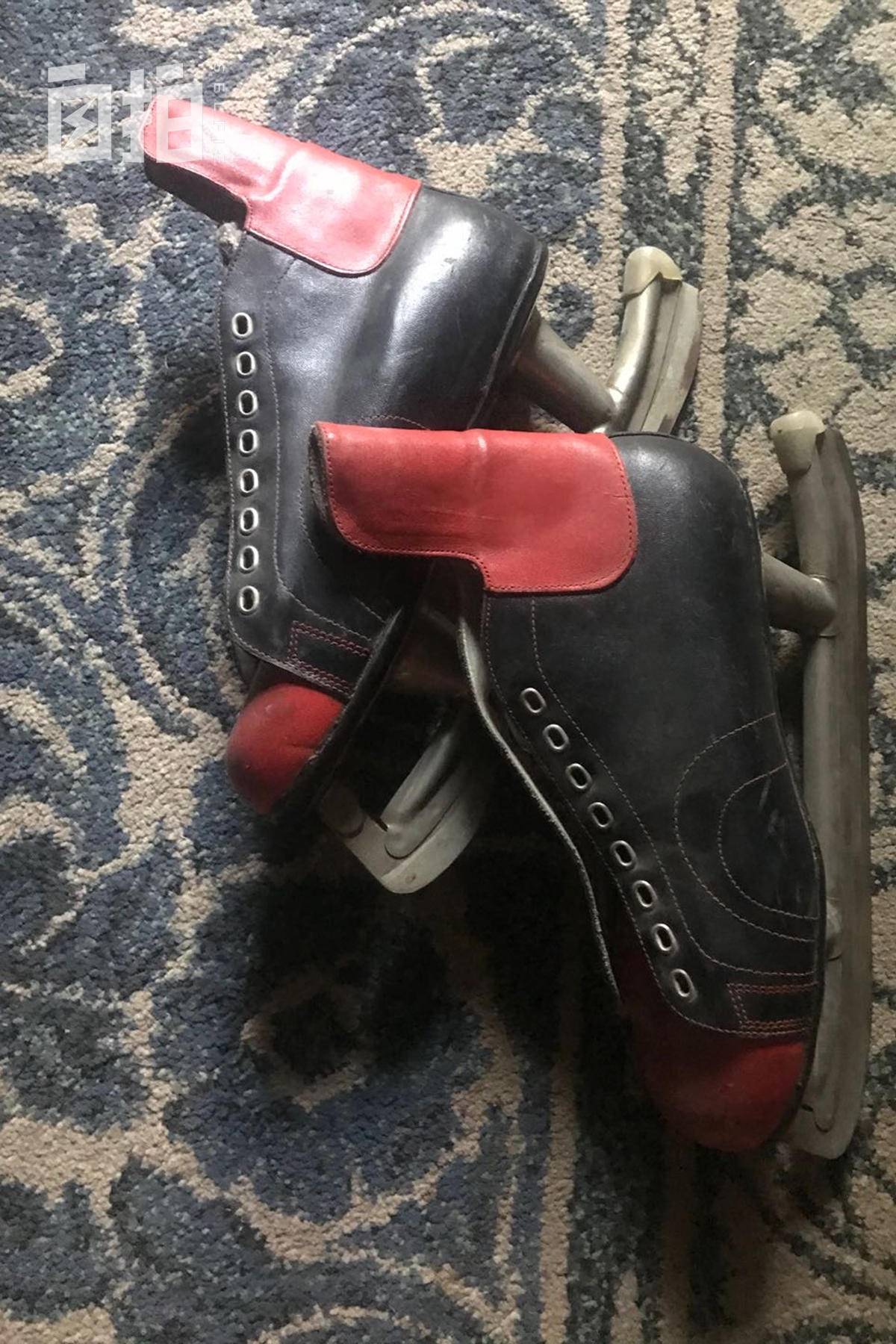 我在俄罗斯当倒爷：货瞬间卖光、被枪顶着脑袋、去*场赌**一晚上花掉2万美金