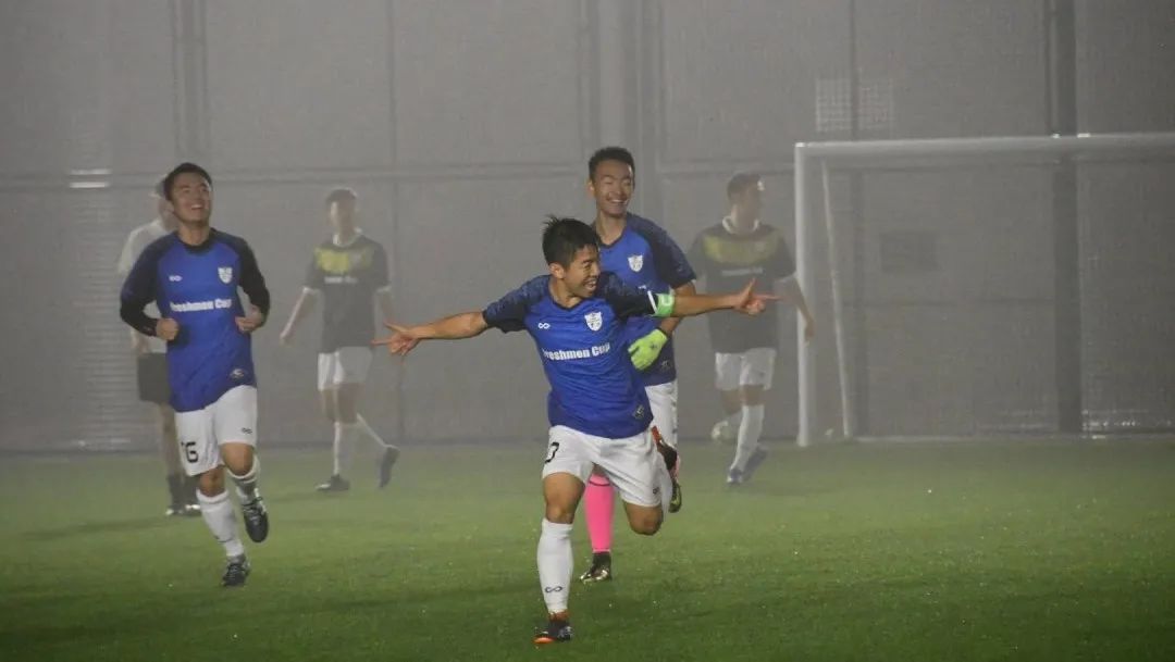 身怀绝技深藏不露,身怀武功深藏不露